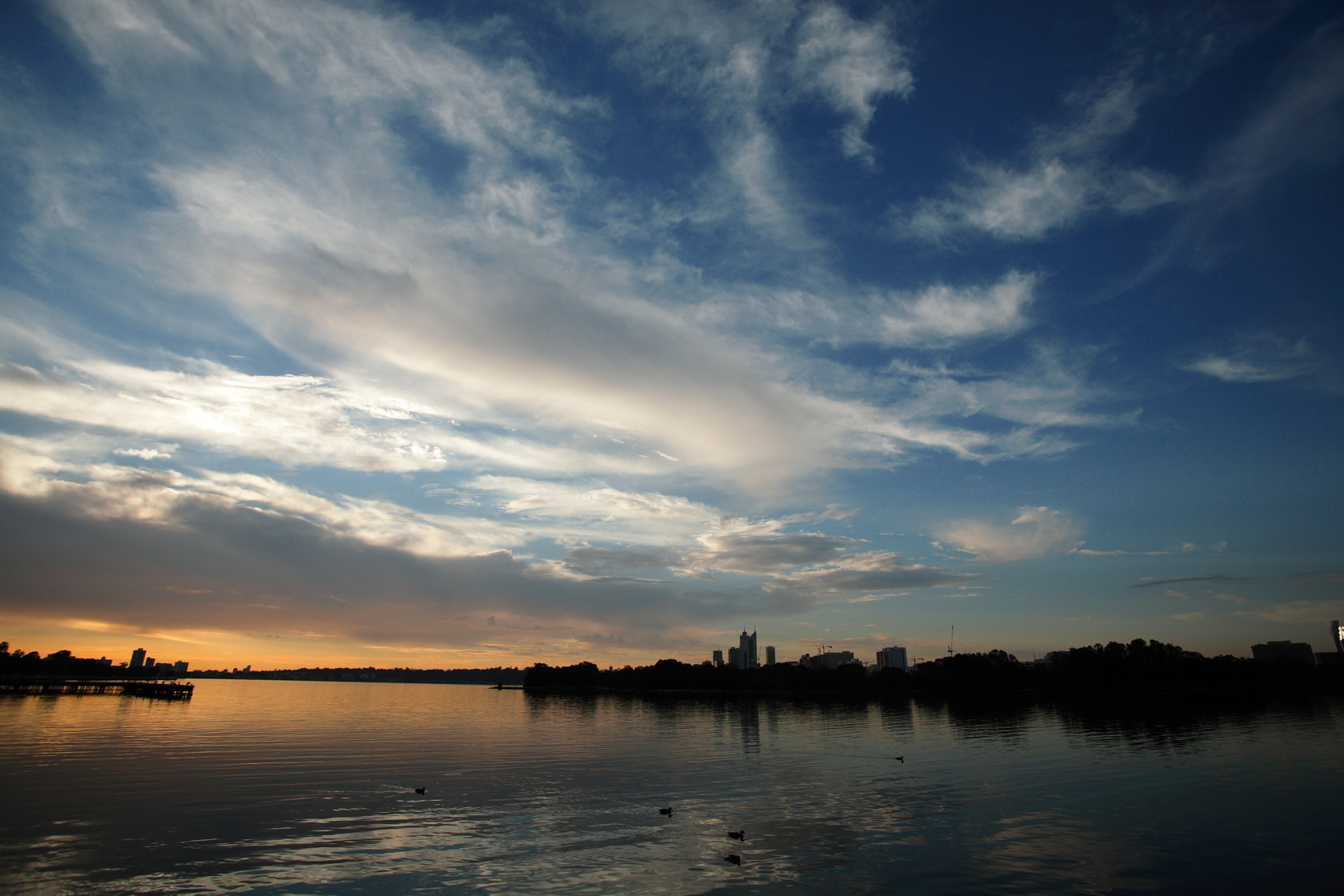 Canon EF 17-40mm F4L USM sample photo. Sunset at perth photography