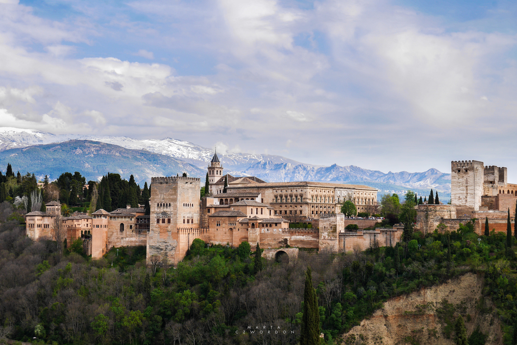 LUMIX G VARIO PZ 14-42/F3.5-5.6 sample photo. Alhambra by day photography