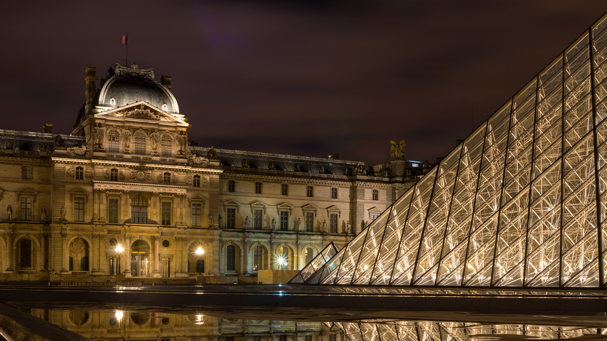 Pentax K-5 II + Tamron AF 28-75mm F2.8 XR Di LD Aspherical (IF) sample photo. Louvre museum photography