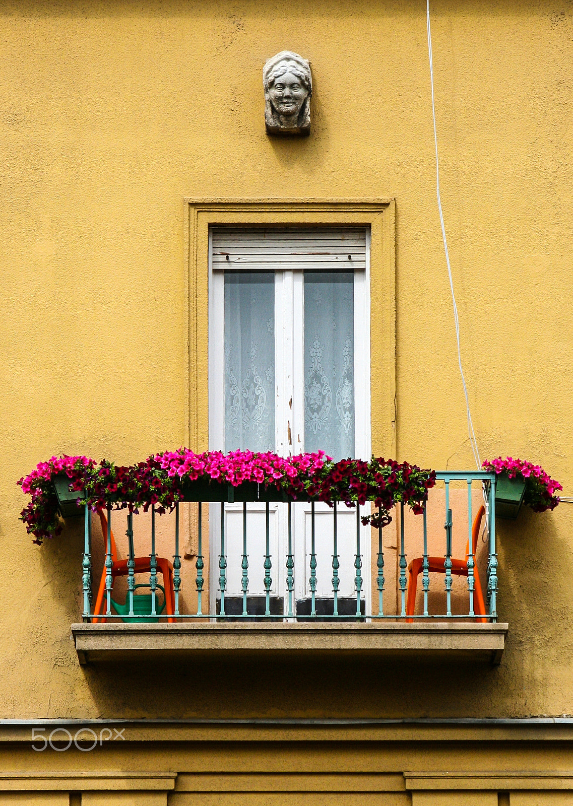 Canon EF 50mm f/1.8 sample photo. Balcony photography