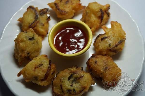 Samsung WB150 / WB150F / WB152 / WB152F / WB151 sample photo. Leftover khichdi to pakoda photography