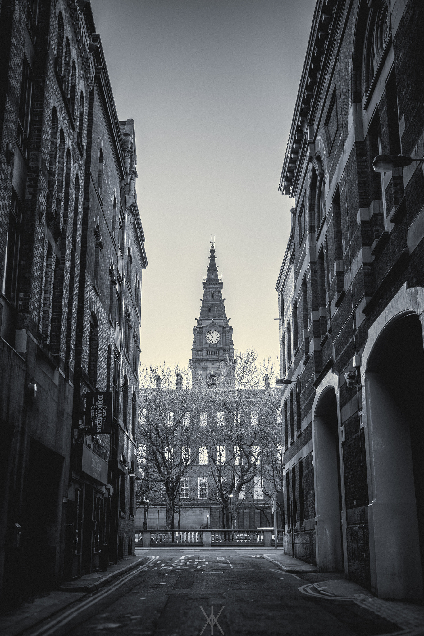 Fujifilm X-Pro1 + Fujifilm XF 16-55mm F2.8 R LM WR sample photo. Liverpool city council photography