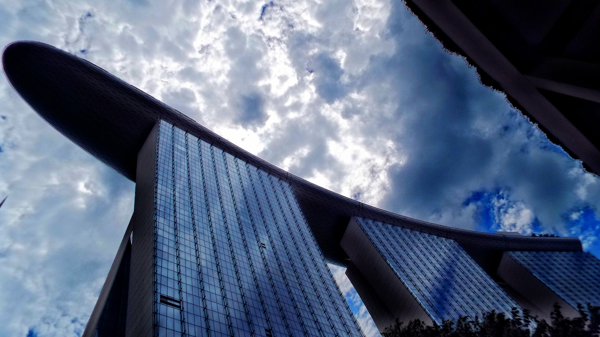 Fujifilm FinePix S9400W sample photo. The marina bay photography