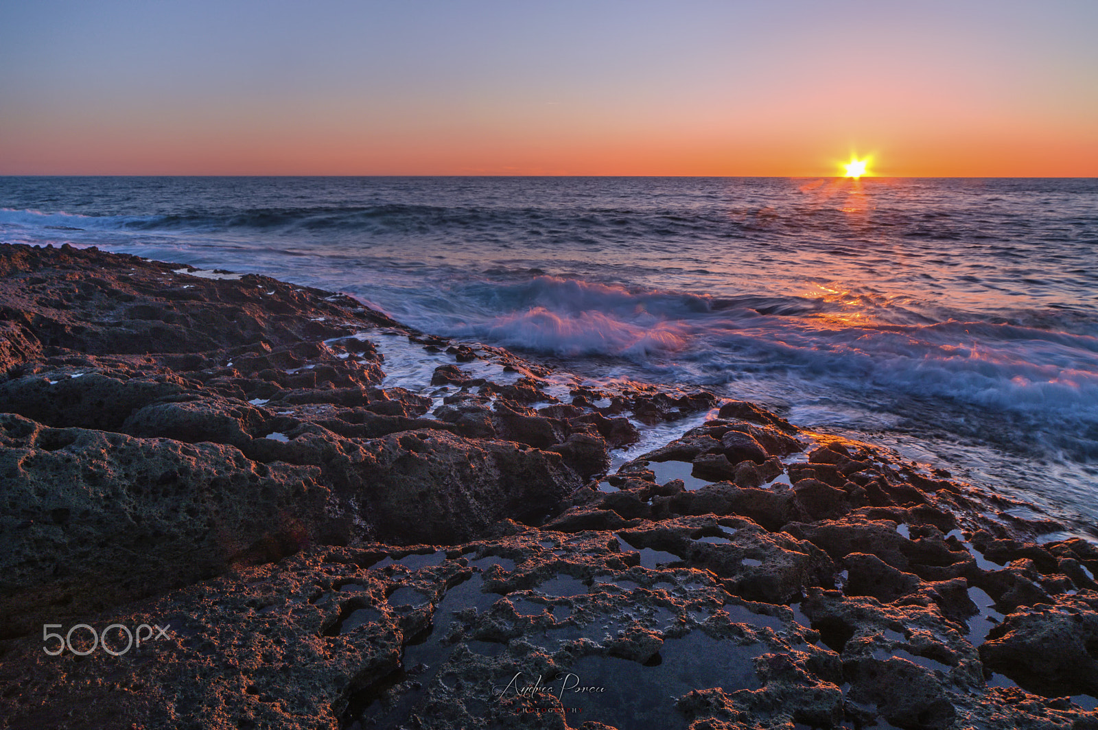 Samyang 14mm F2.8 ED AS IF UMC sample photo. The magic colors of sunset photography