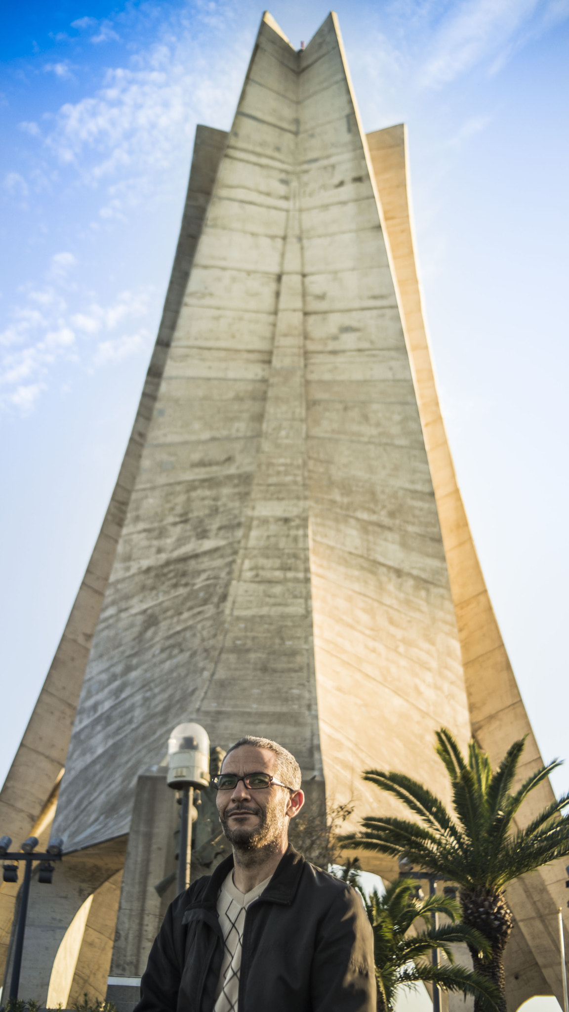 AF Zoom-Nikkor 35-70mm f/3.3-4.5 sample photo. Maqam chahid 2 photography