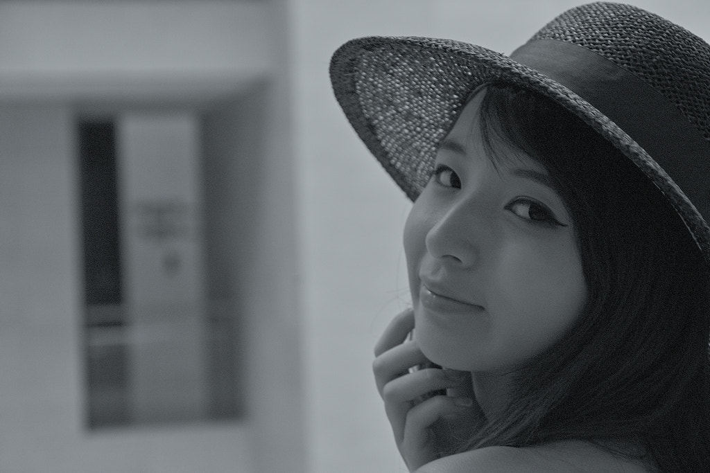 Sigma SD14 sample photo. Goodbye photography