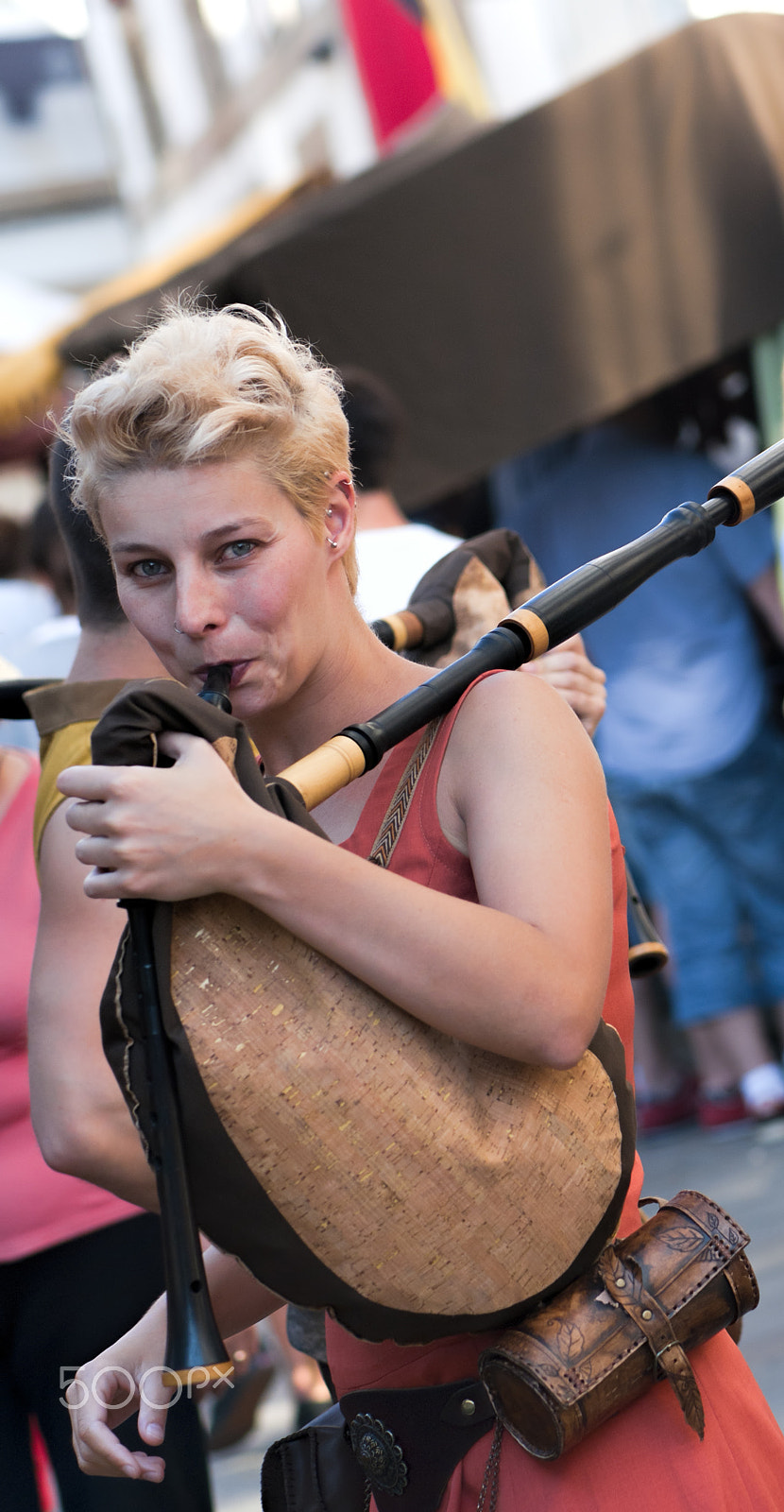 Nikon AF-S Micro-Nikkor 105mm F2.8G IF-ED VR sample photo. Celtic girl photography