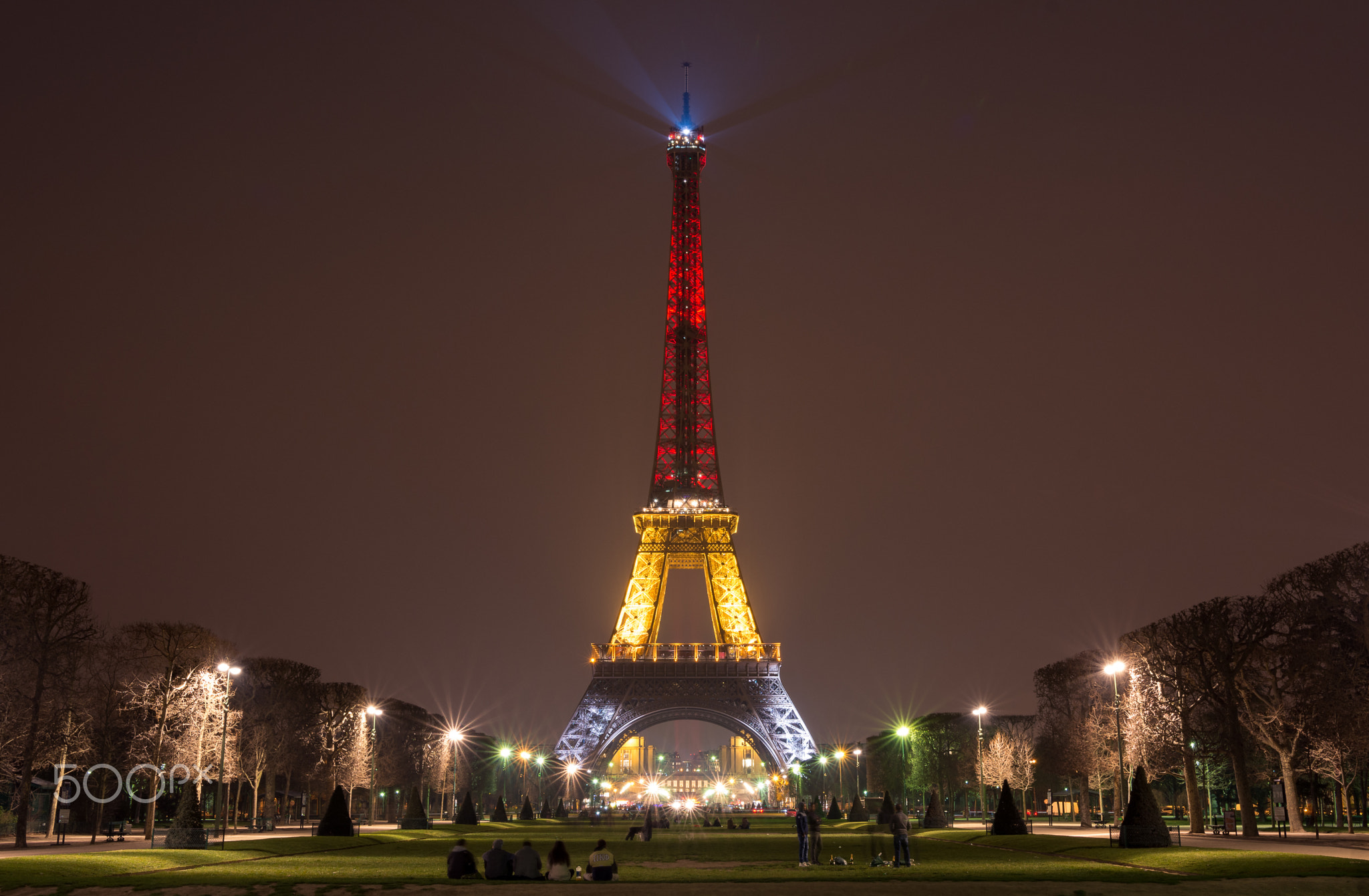 Tour Eiffel belgique couleurs
