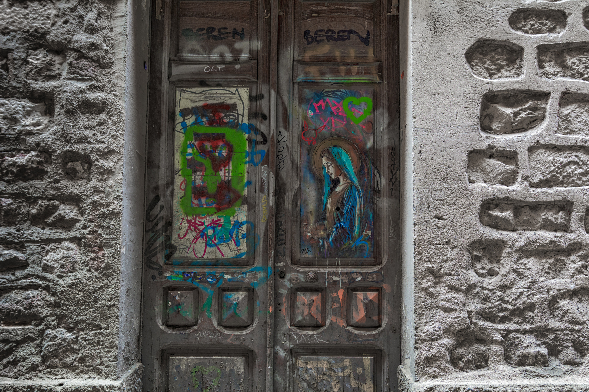 Tamron SP 15-30mm F2.8 Di VC USD sample photo. Graffiti celestial - celestial graffiti photography