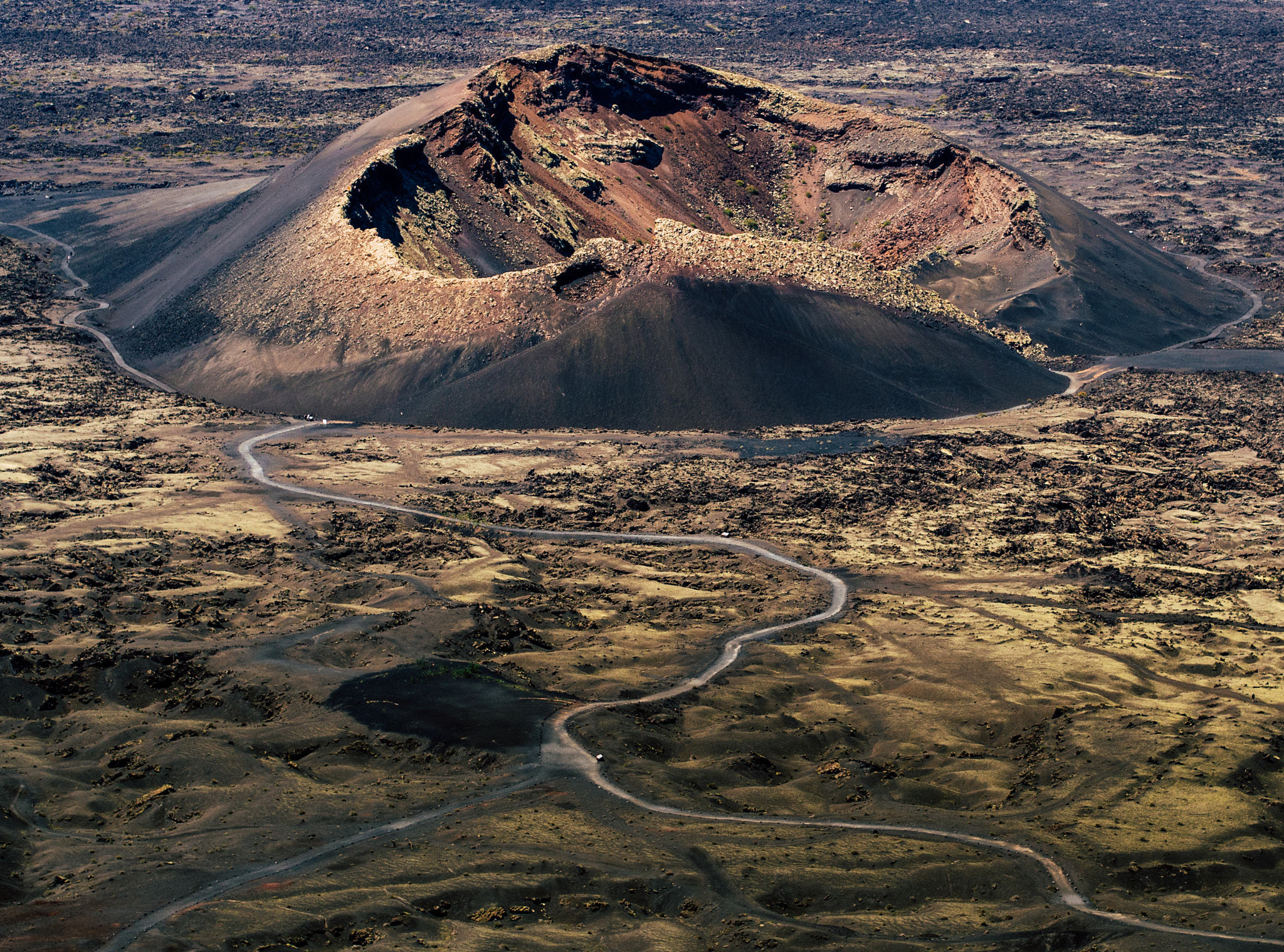 Olympus PEN E-PL5 sample photo. The volcanoes way photography