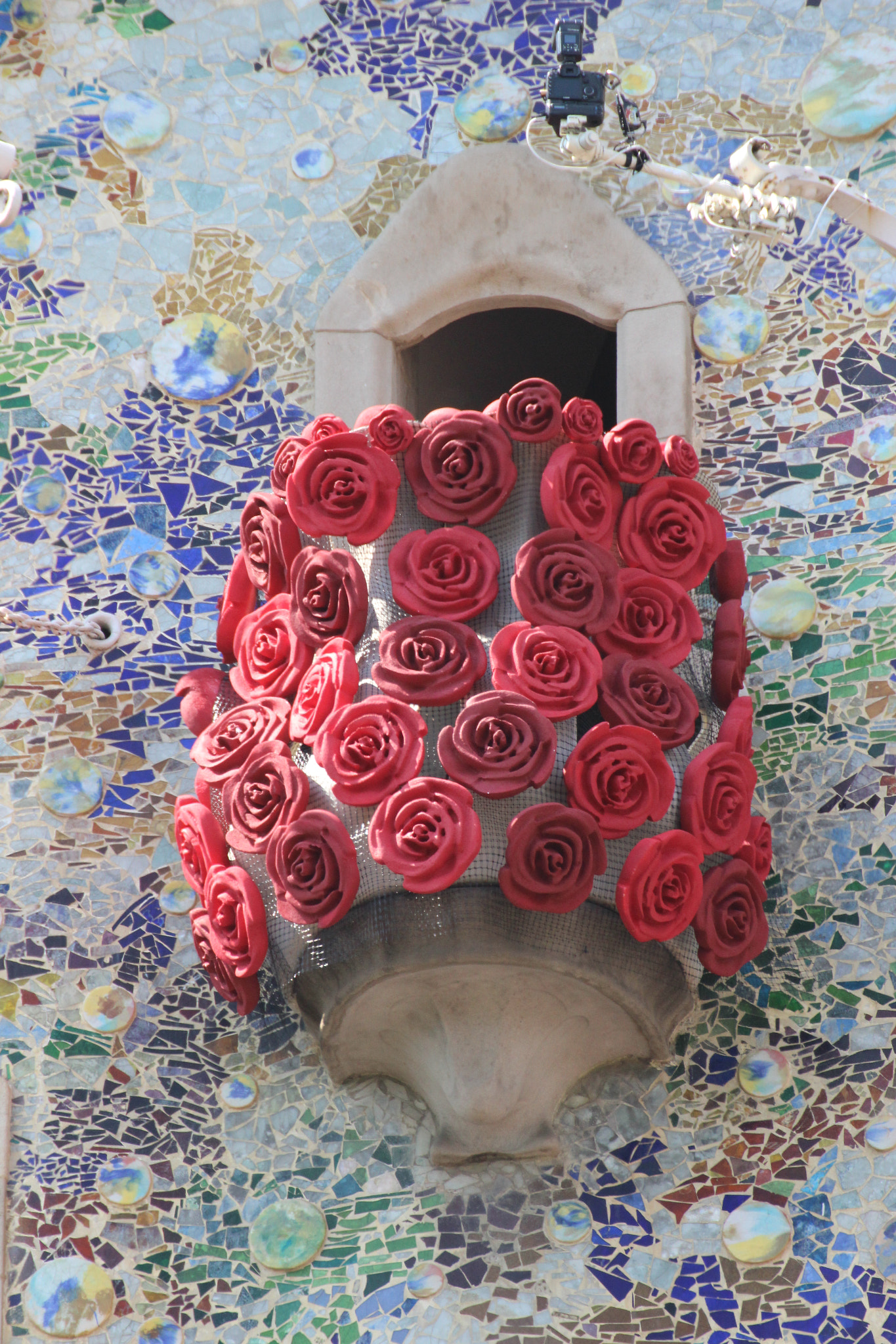 Canon EF 70-200mm F2.8L IS USM sample photo. Casa batlló 2016.jpg photography
