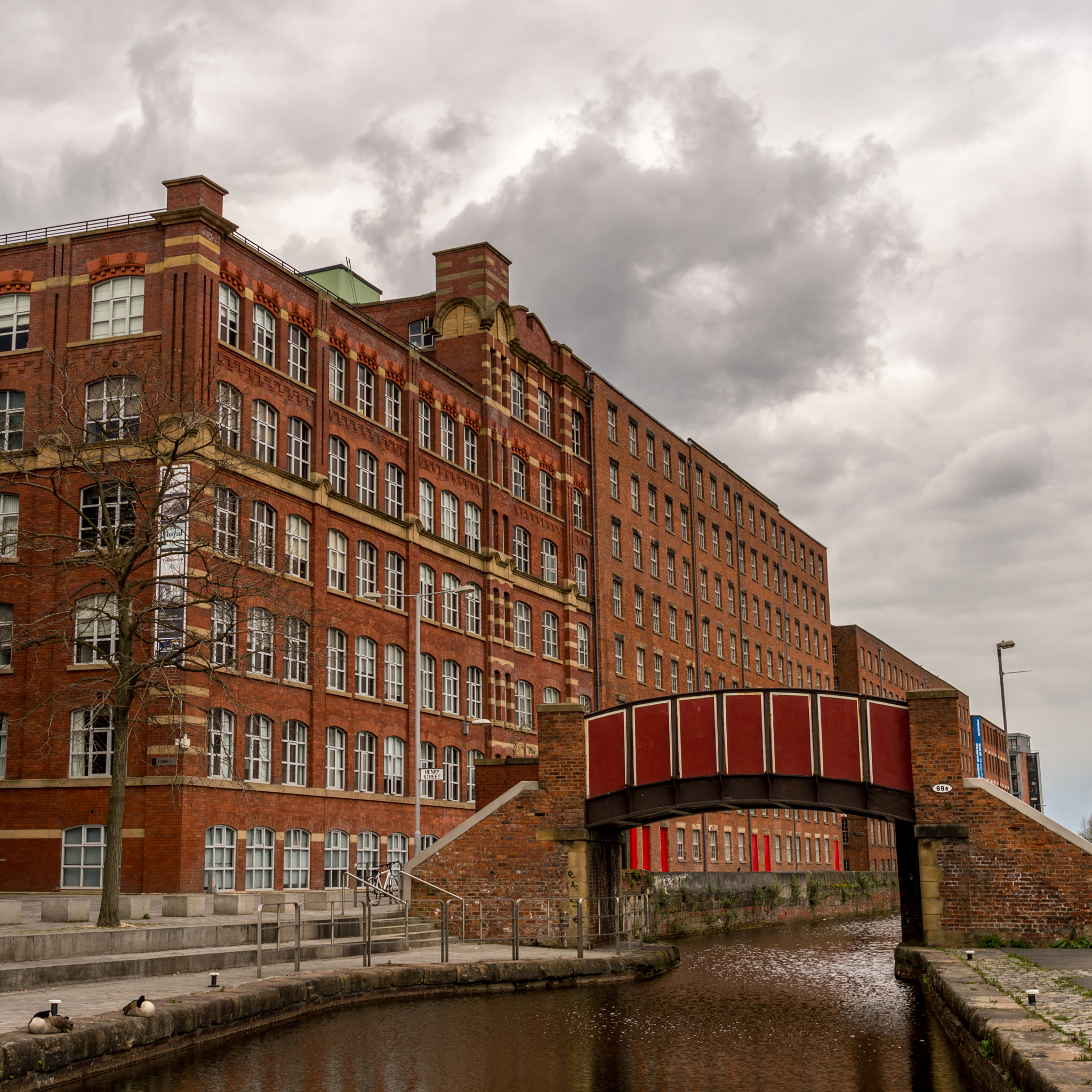 Nikon D3200 + Nikon AF-S Nikkor 20mm F1.8G ED sample photo. Rochdale canal - manchester photography