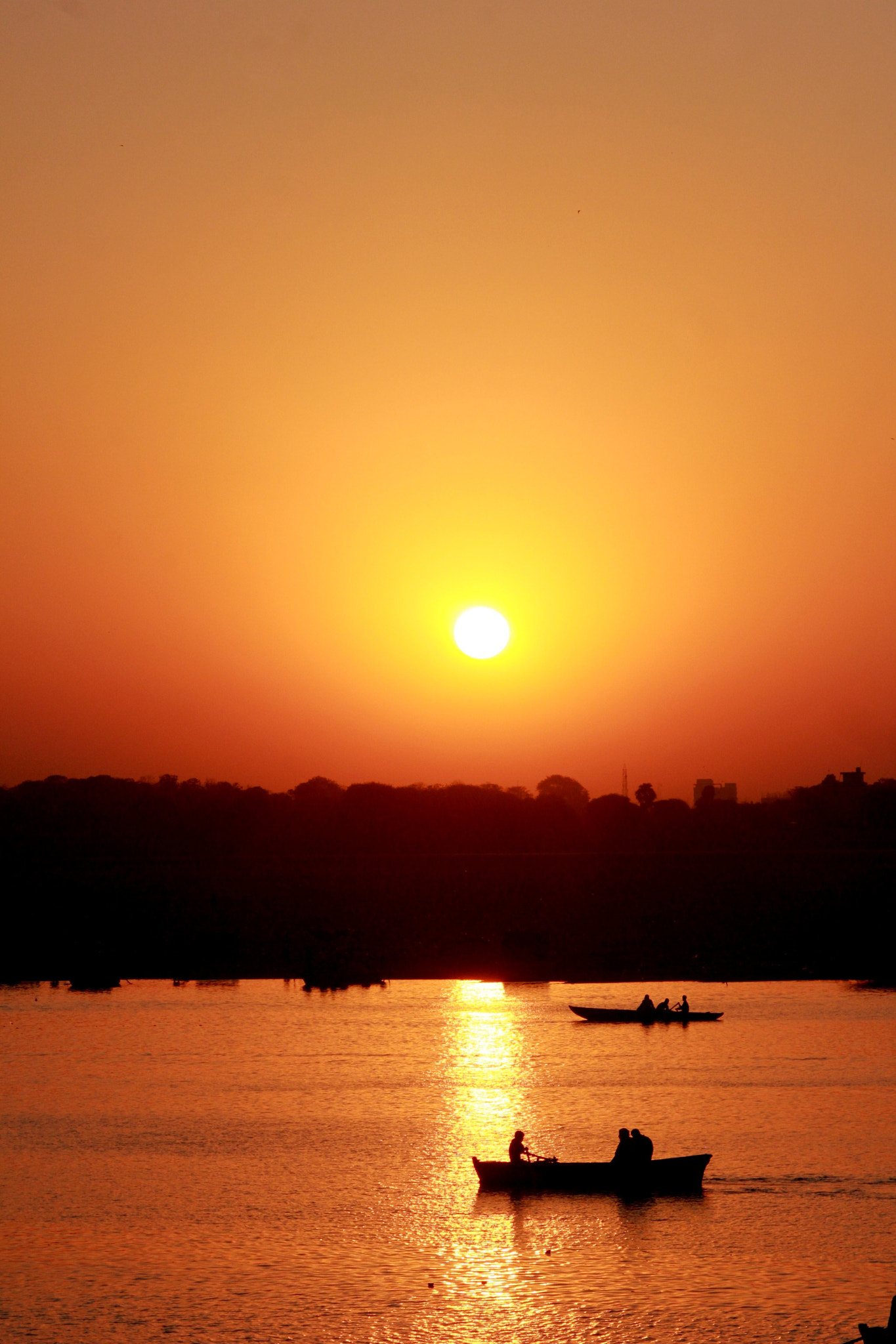 Sigma 70-300mm F4-5.6 APO DG Macro sample photo. With each sunrise comes a new beginning. photography