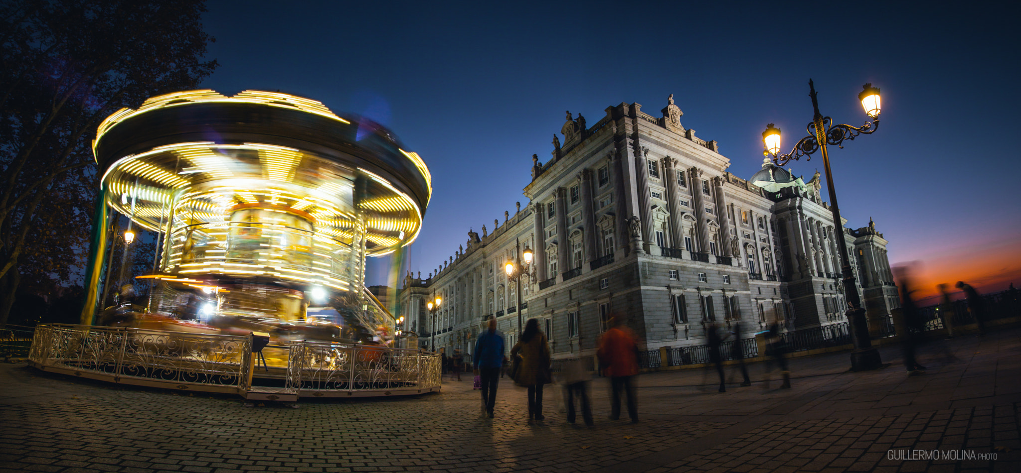 Sigma 17-70mm F2.8-4 DC Macro OS HSM sample photo. Plaza de oriente photography