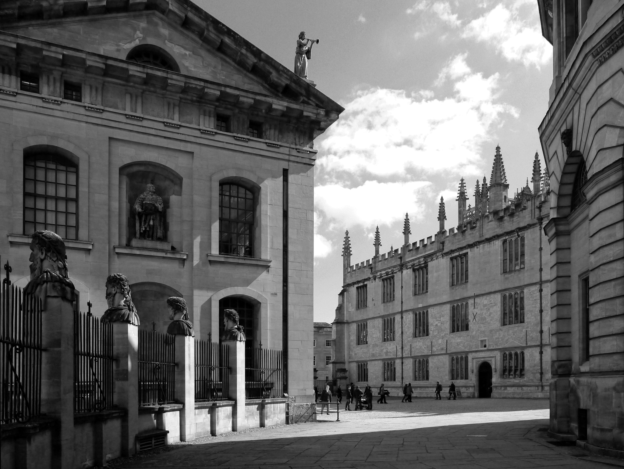 Panasonic Lumix DMC-GX1 sample photo. Oxford 1 photography