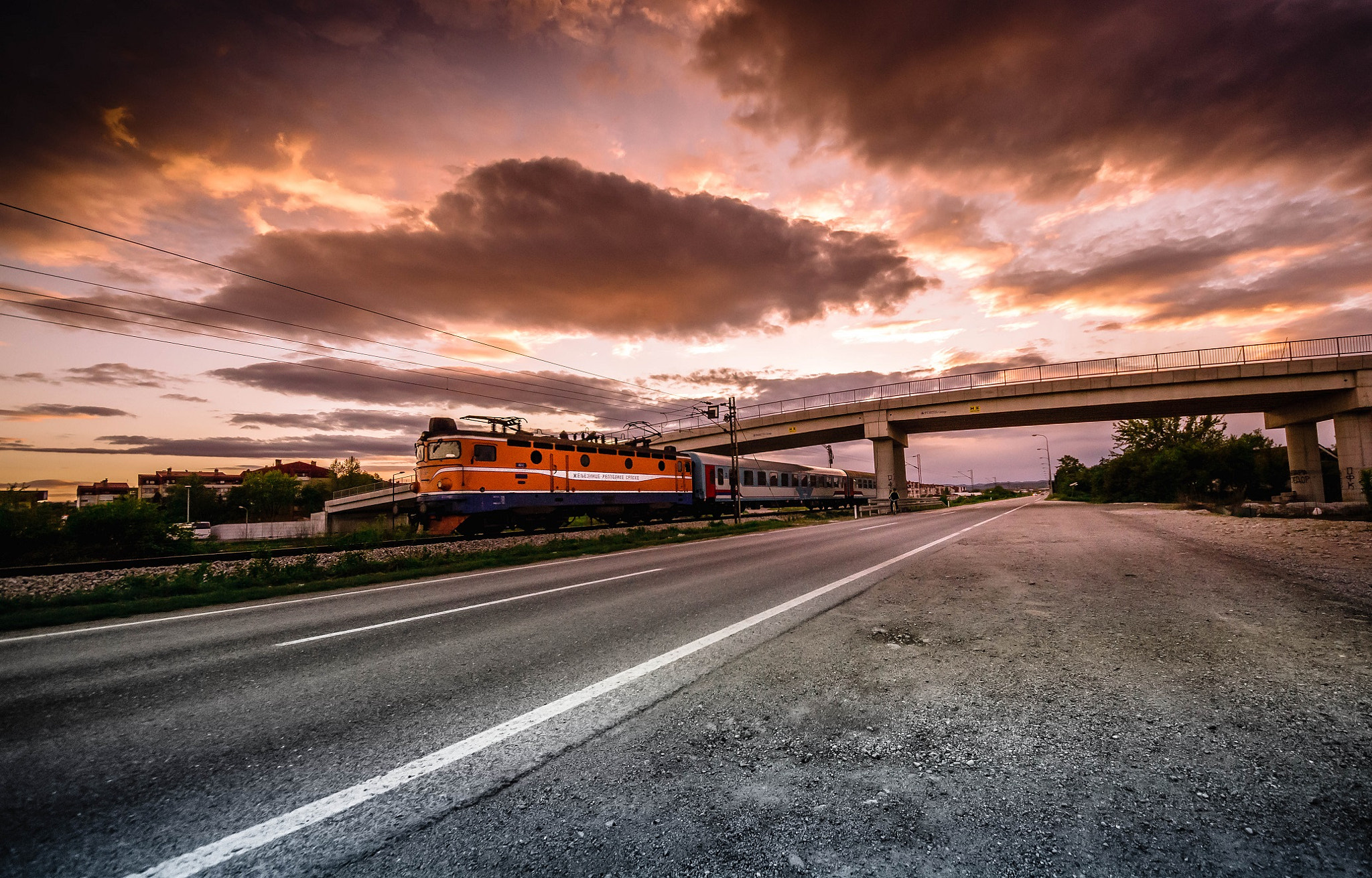 Sigma 8-16mm F4.5-5.6 DC HSM sample photo. Sunset train photography