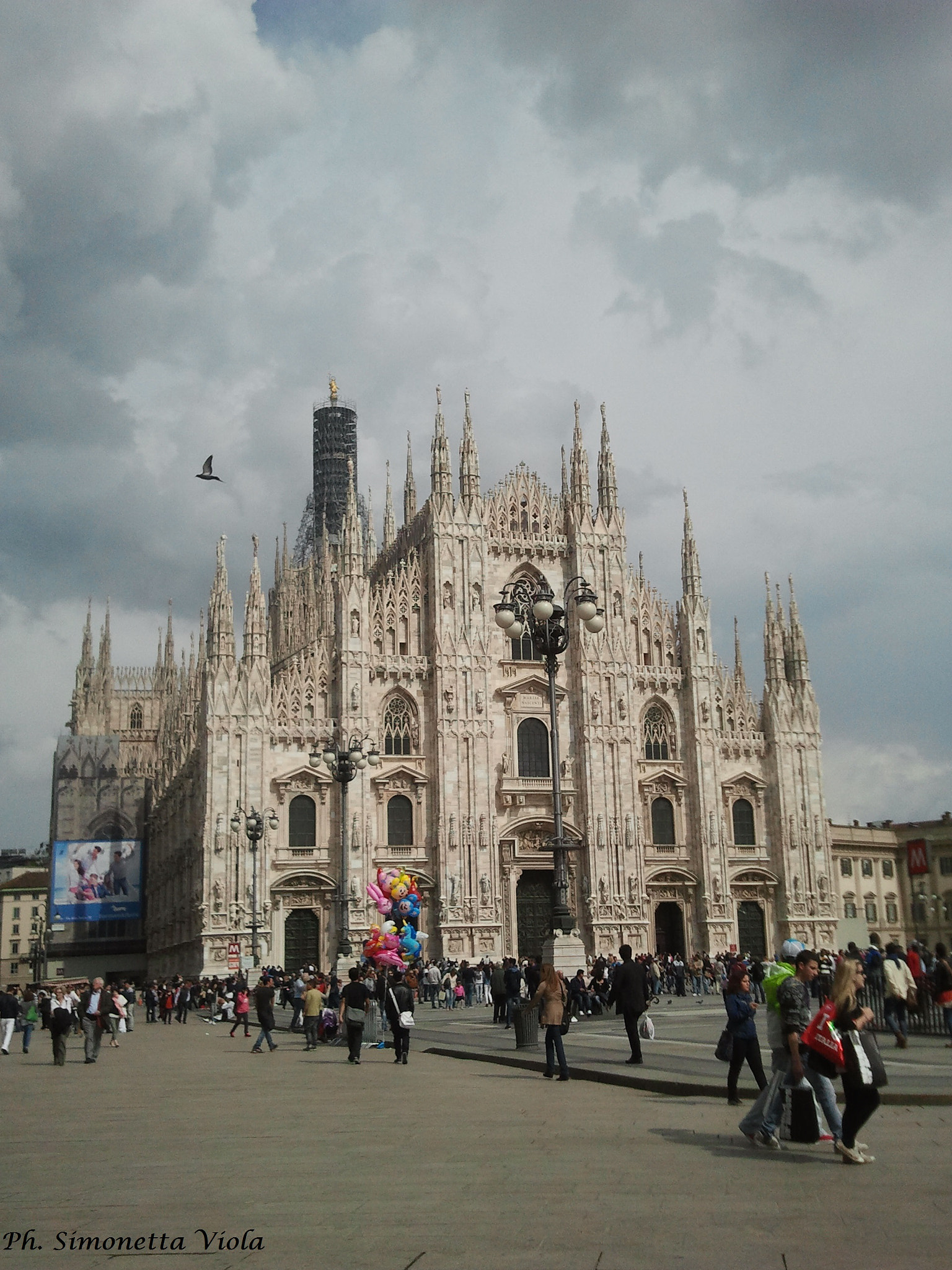 Samsung Galaxy S Plus sample photo. Milan photography