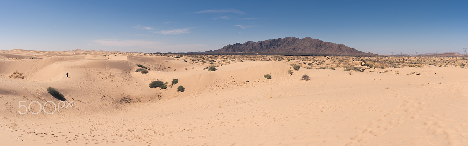 AF-S Nikkor 35mm f/1.8G sample photo. Through the desert photography