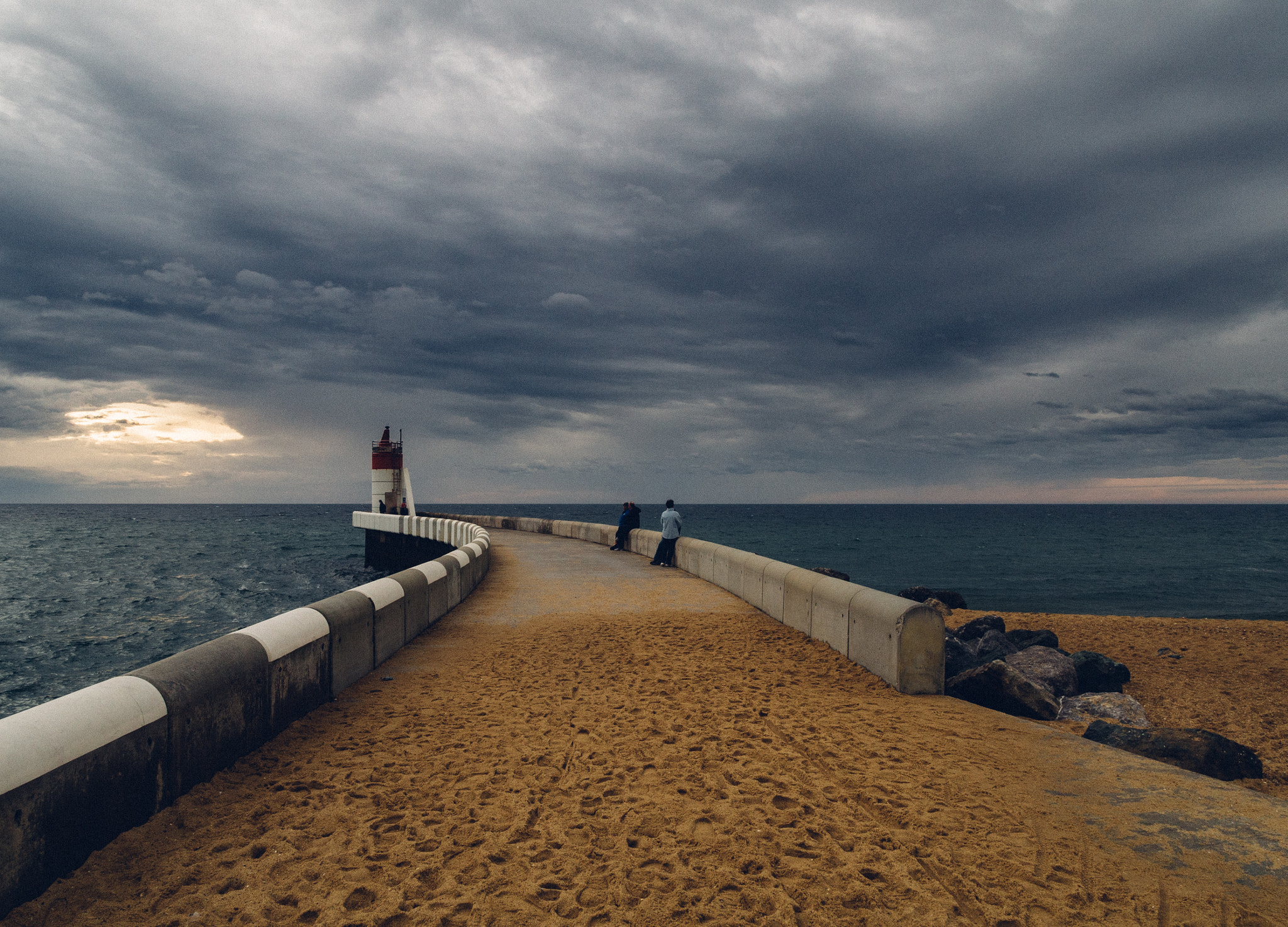OLYMPUS M.12mm F2.0 Ltd Blk sample photo. Storm at the sea photography