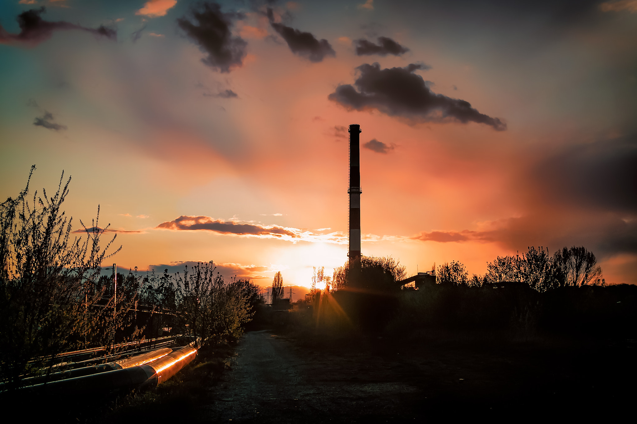 Canon EOS 70D + Sigma 30mm f/1.4 DC HSM sample photo. Yet another chimney photography
