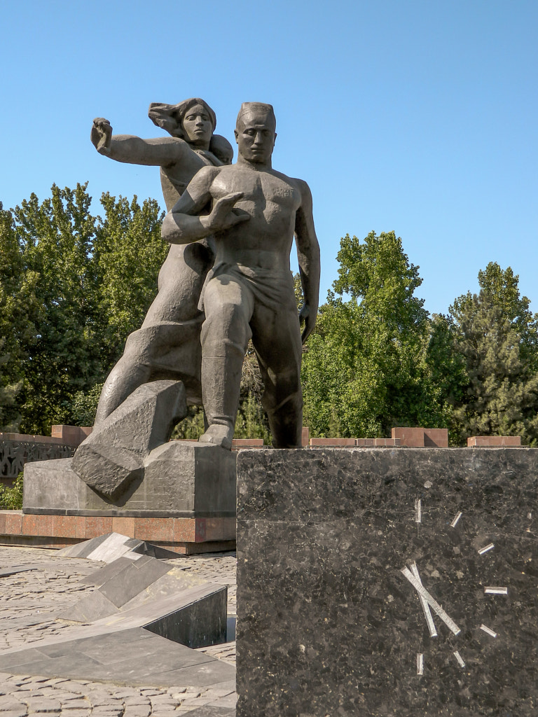 Monument of Courage - Tashkent by Alexander Higgins on 500px.com