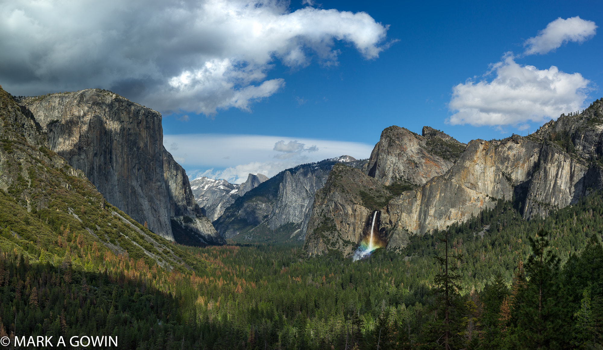 Summarit-S 70 sample photo. Tunnel view photography