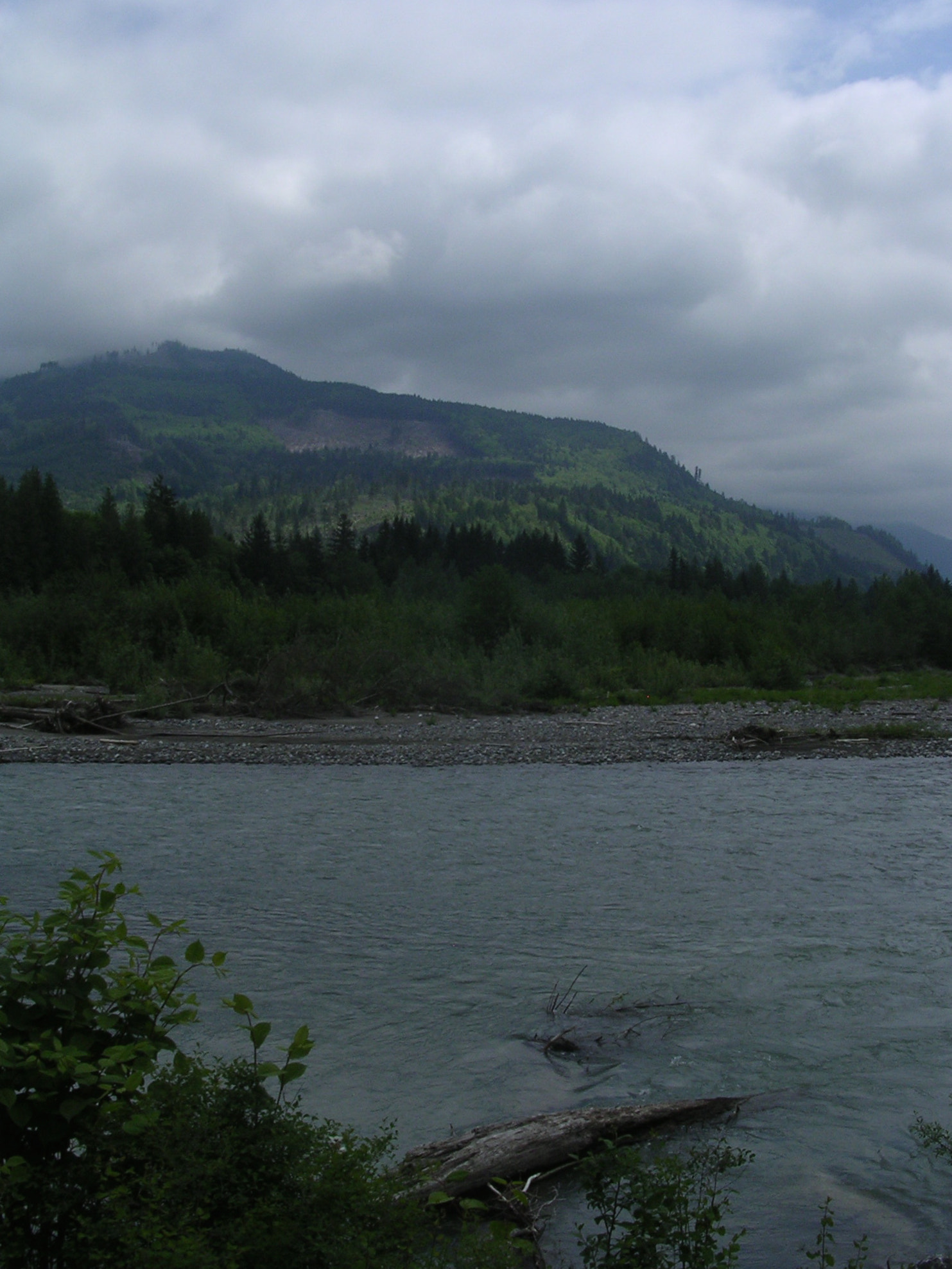 Nikon E3100 sample photo. Mountain and river photography
