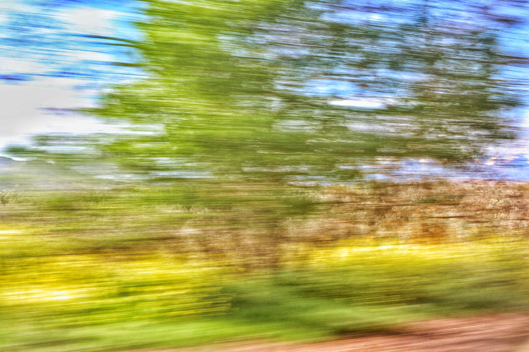 Canon EF-S 18-135mm F3.5-5.6 IS sample photo. A toda velocidad.... espacio-tiempo photography