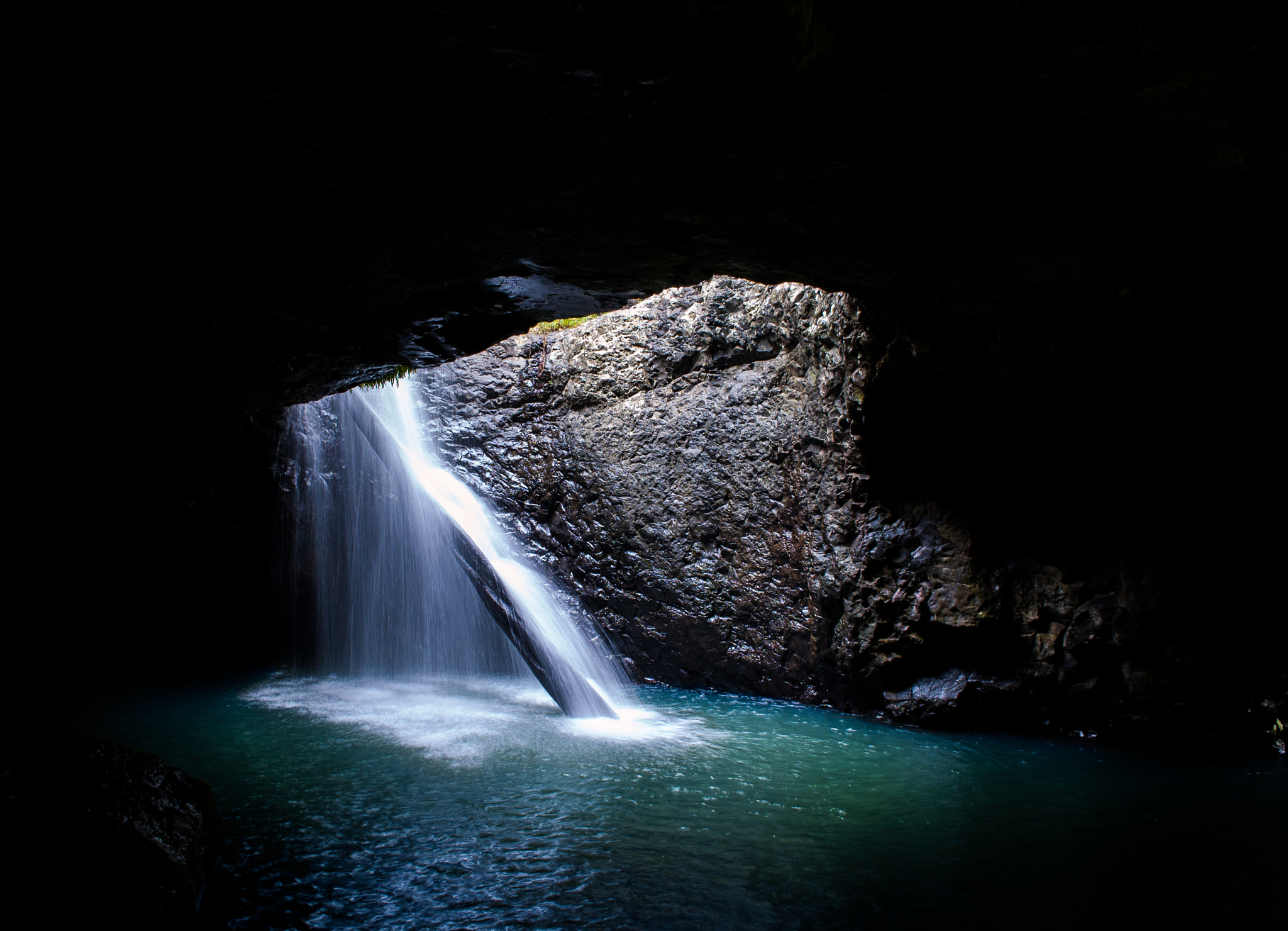 Nikon D50 sample photo. Natural bridge photography
