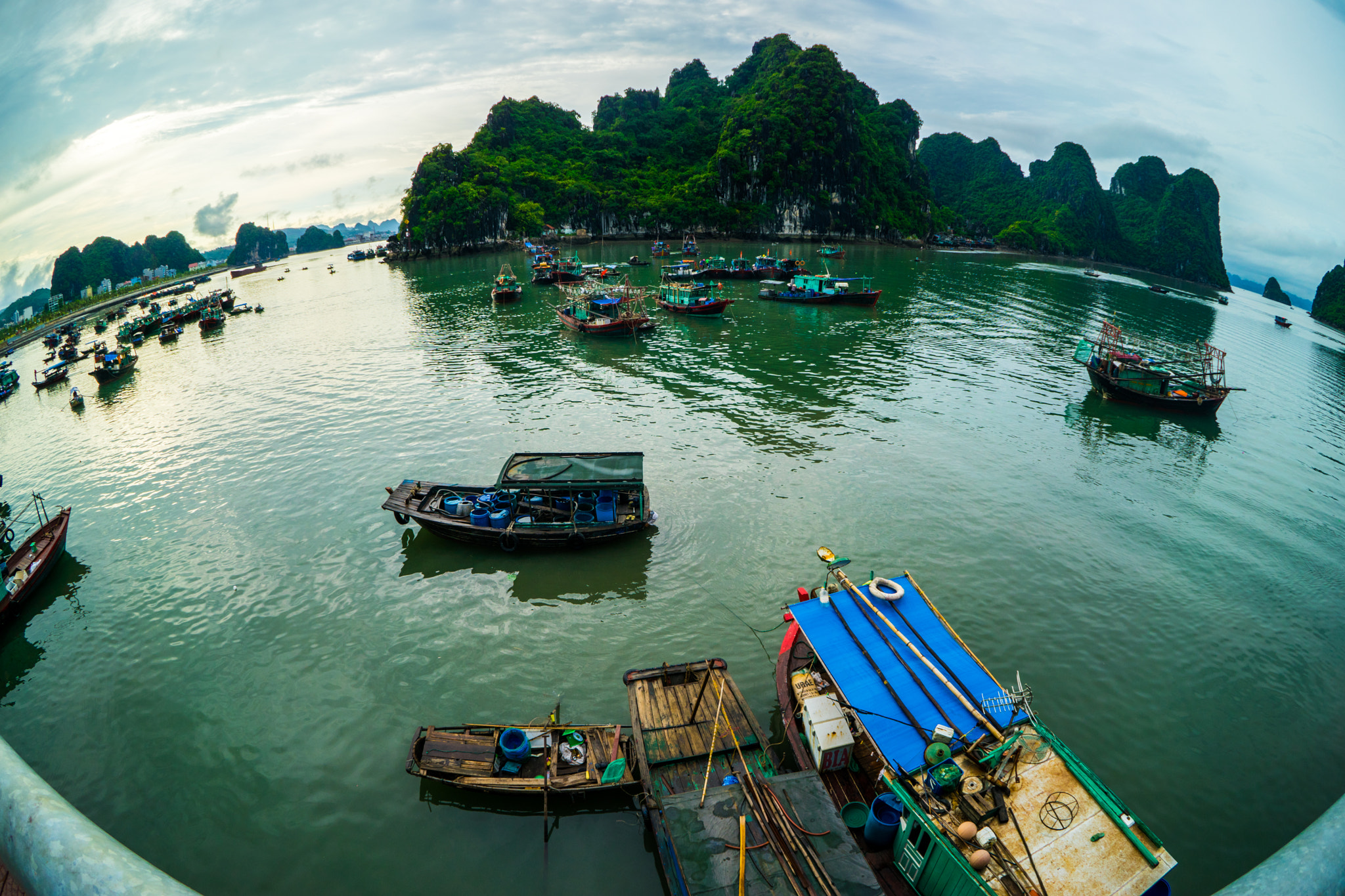 FE 16mm F3.5 Fisheye sample photo. Hon gai photography