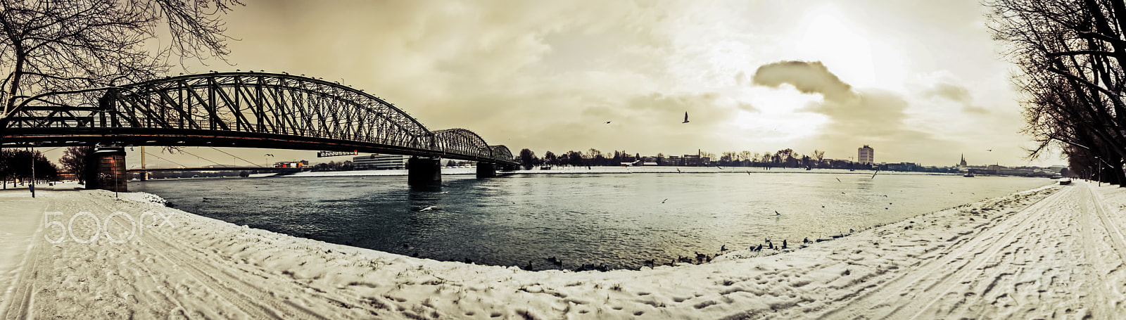 Sigma 18-200mm f/3.5-6.3 DC OS sample photo. Danube photography