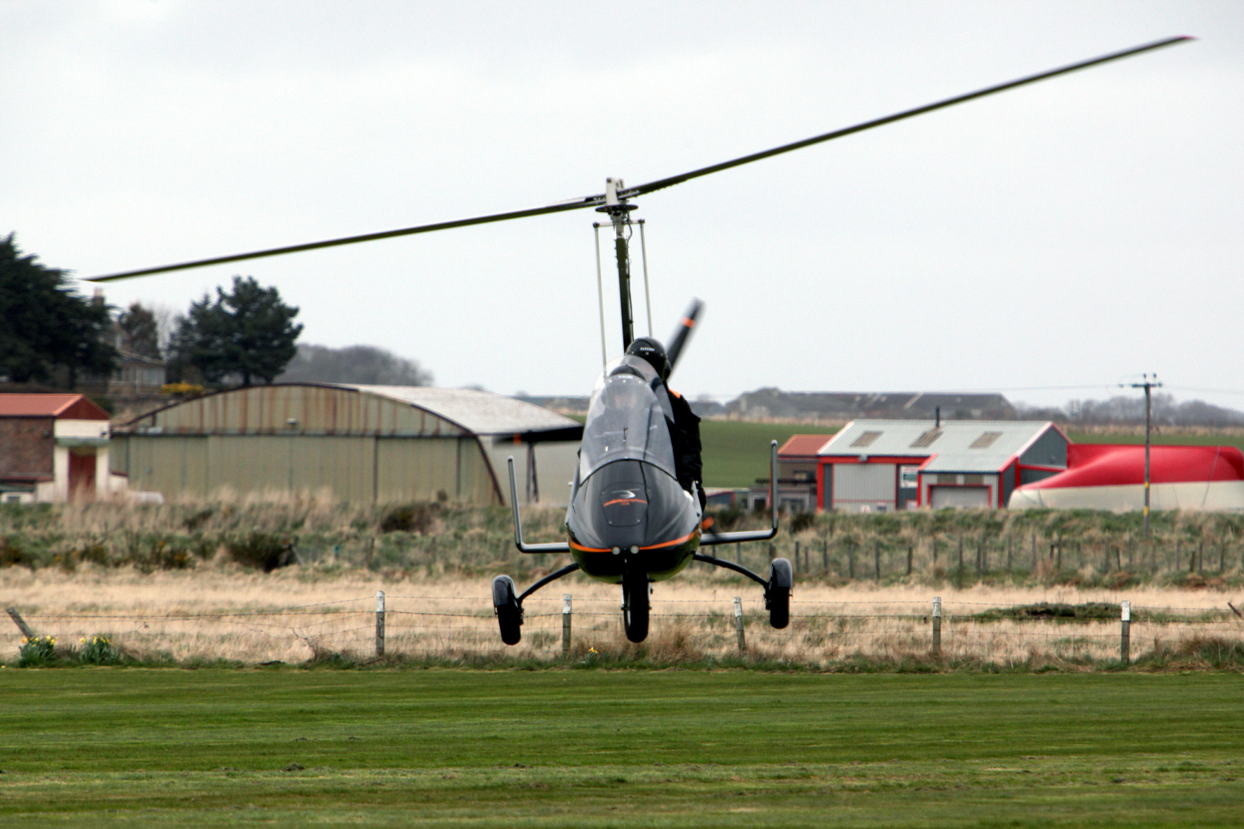 Canon EF 70-200mm F2.8L IS USM sample photo. Auto gyro photography