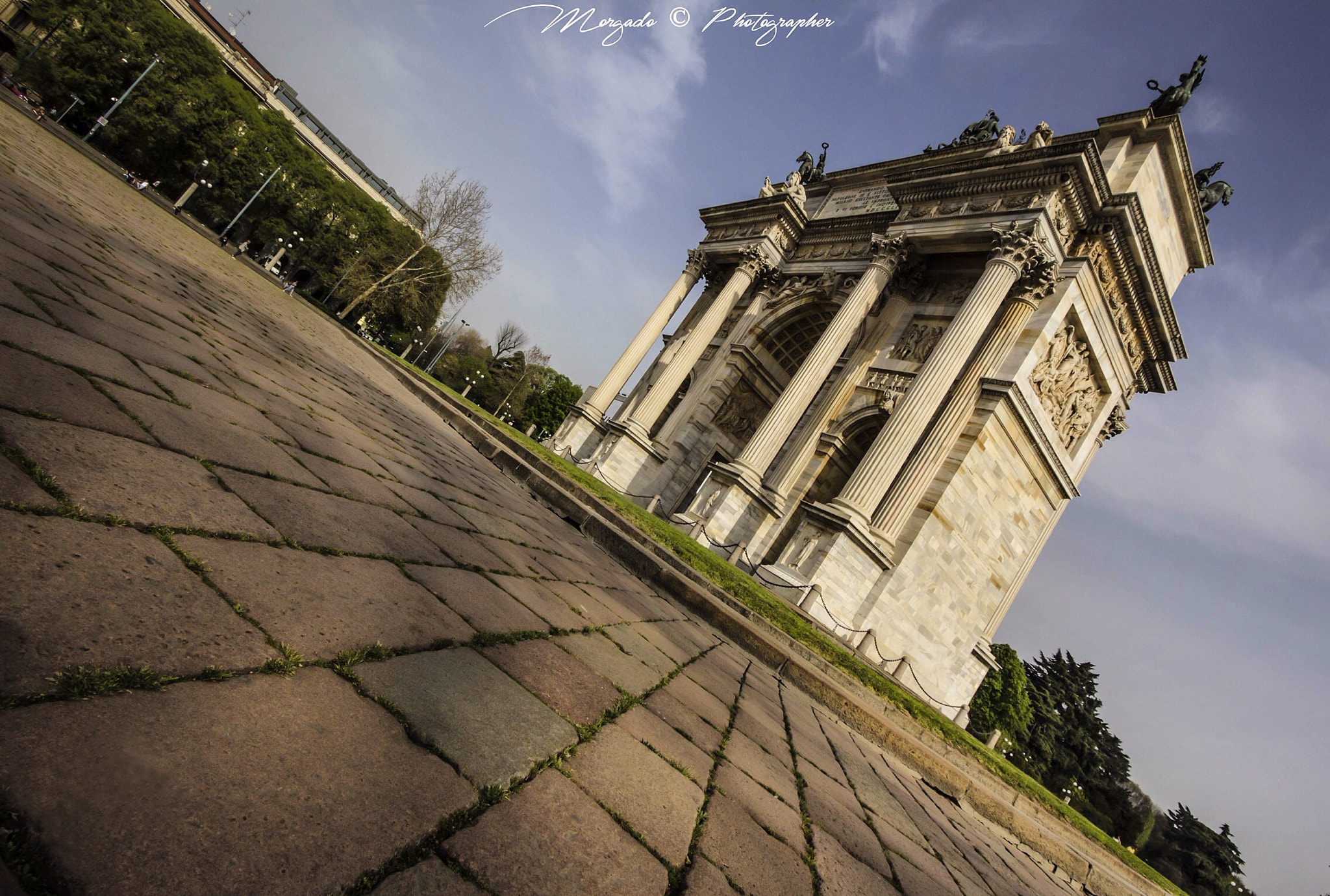 Canon EF-S 10-22mm F3.5-4.5 USM sample photo. Arco della pace milan photography