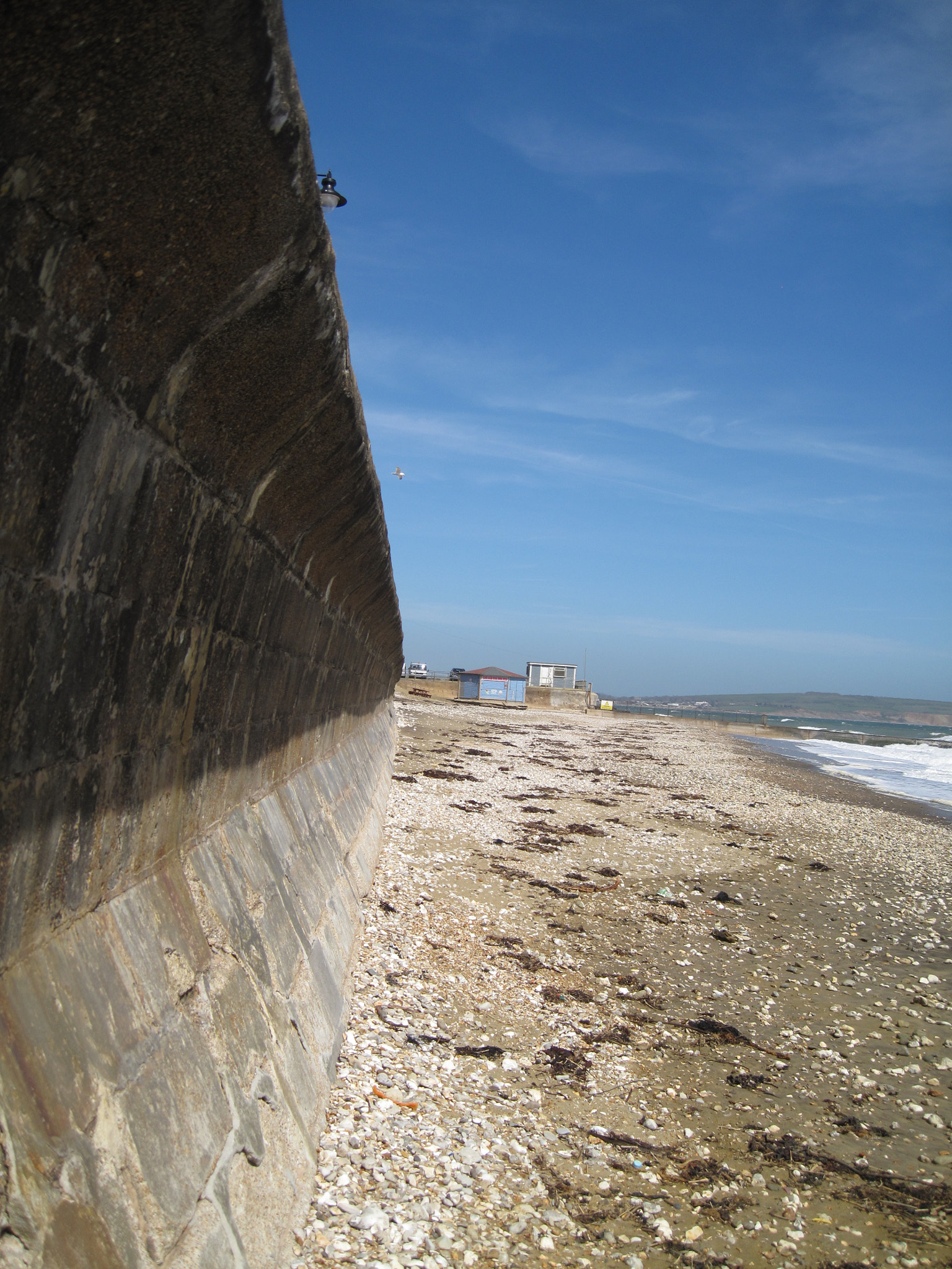 Canon PowerShot SD990 IS (Digital IXUS 980 IS / IXY Digital 3000 IS) sample photo. The sea wall photography