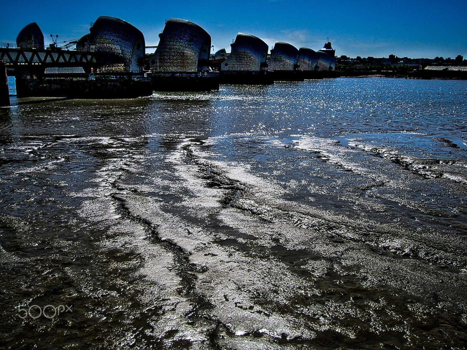 Fujifilm FinePix E550 sample photo. Thames barrier at low tide photography