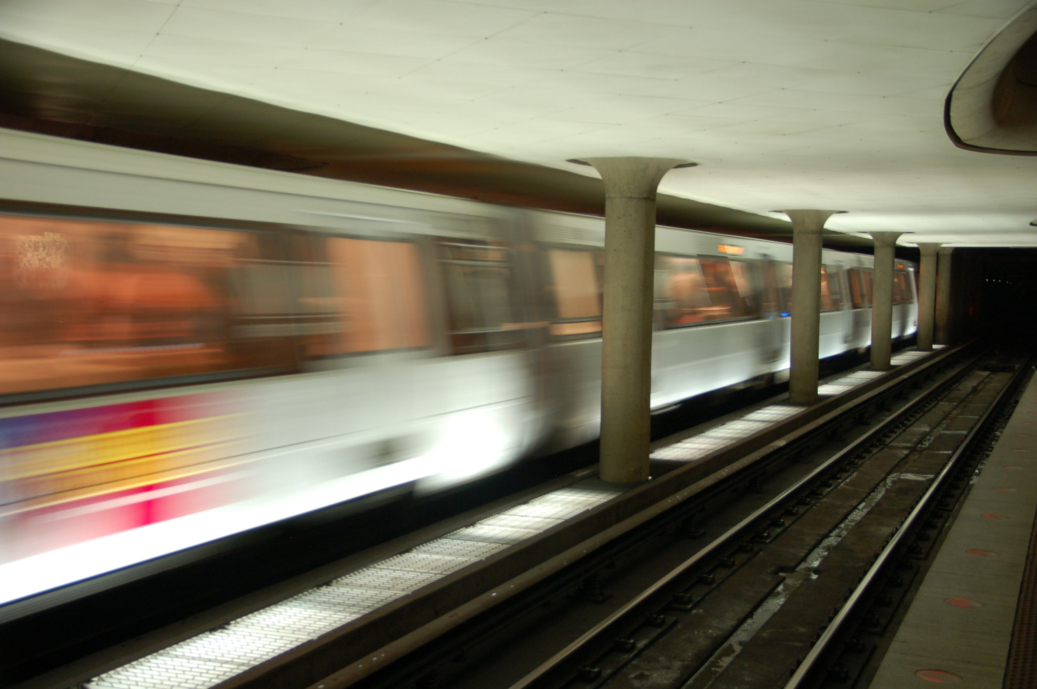 Sigma 18-125mm F3.8-5.6 DC OS HSM sample photo. Washington dc metro photography