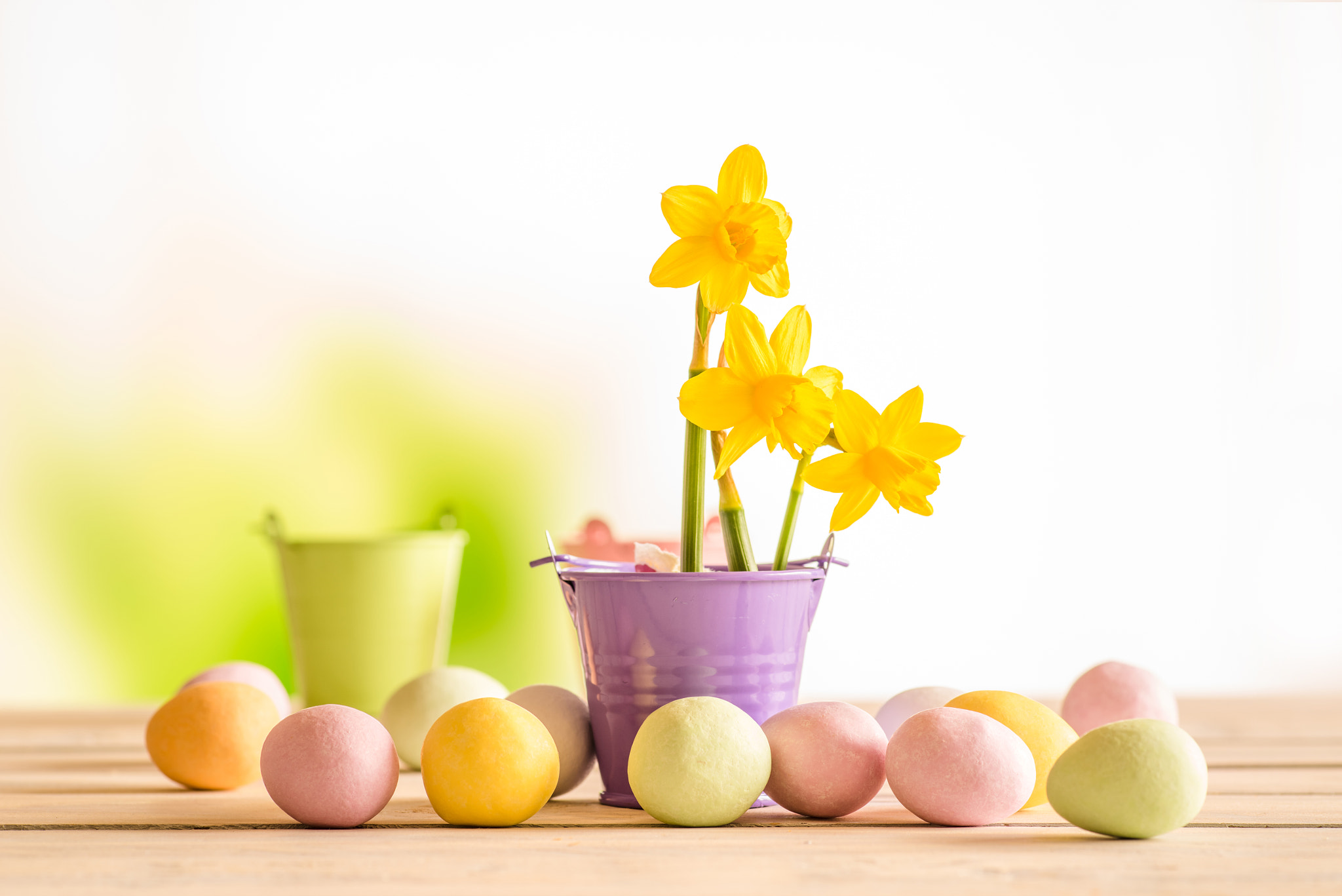 Sony a7R + Minolta AF 100mm F2.8 Macro [New] sample photo. Easter eggs on a table with daffodils photography