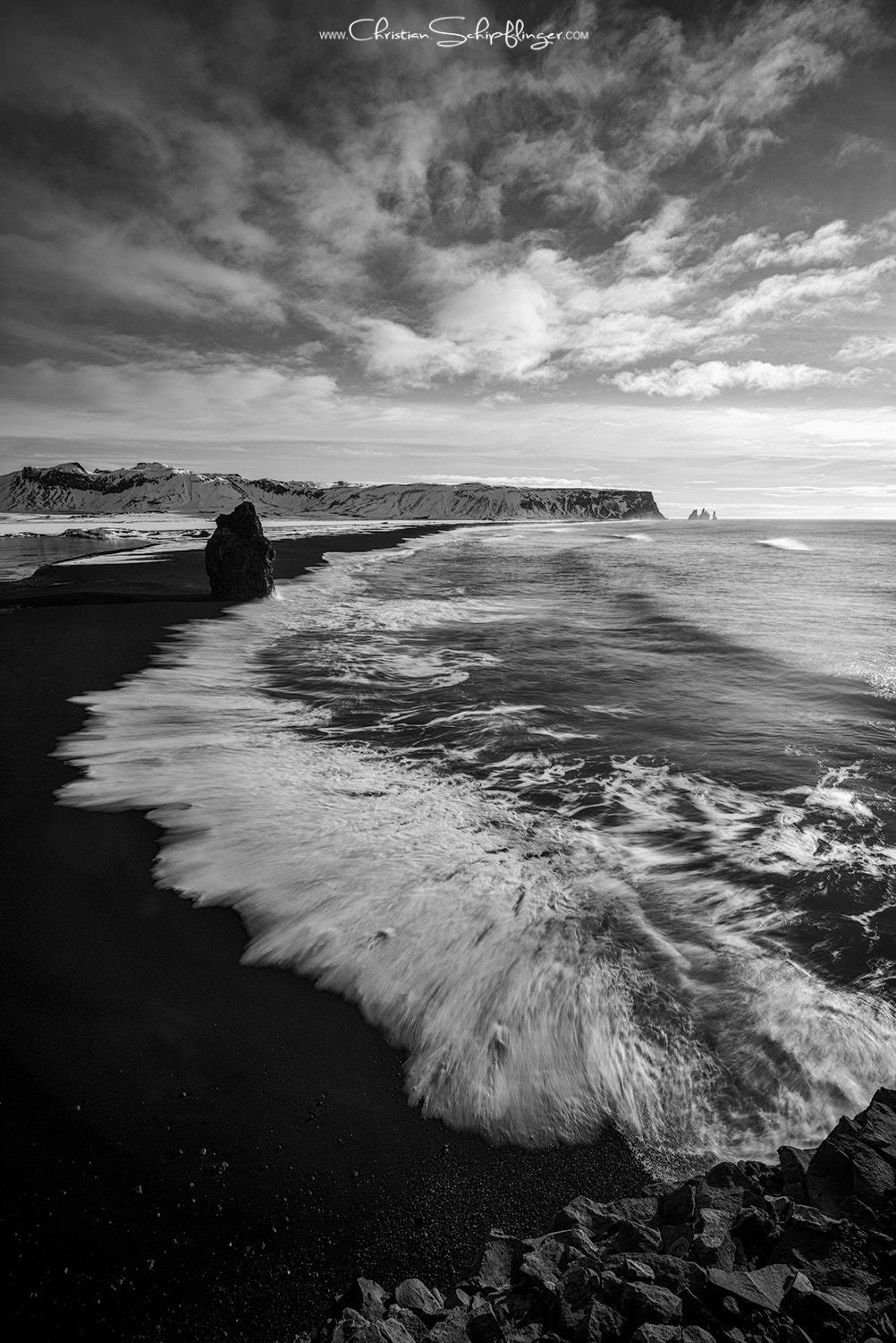 Sony a7S + DT 0mm F0 SAM sample photo. The black beach photography