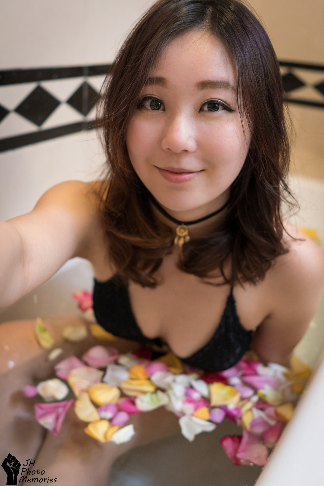 Sony a6300 + ZEISS Batis 25mm F2 sample photo. 160424 elise莉詩 photography