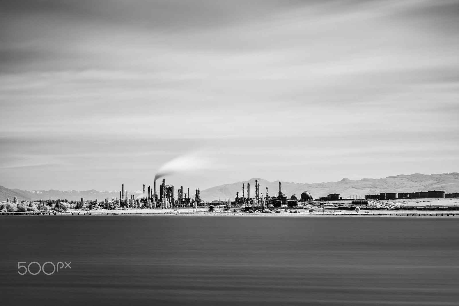 Sony a99 II + Sony 85mm F2.8 SAM sample photo. Infrared oil refinery photography