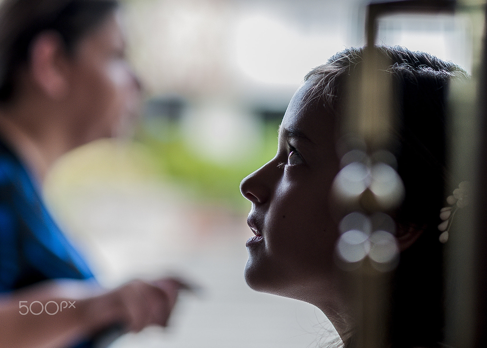 Nikon D300 + Sigma 85mm F1.4 EX DG HSM sample photo. Listening to mom photography