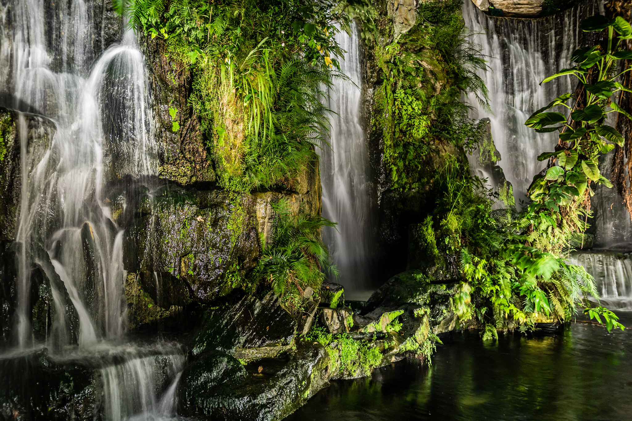 Sigma 18-35mm f/1.8 DC HSM sample photo. Night waterfall photography