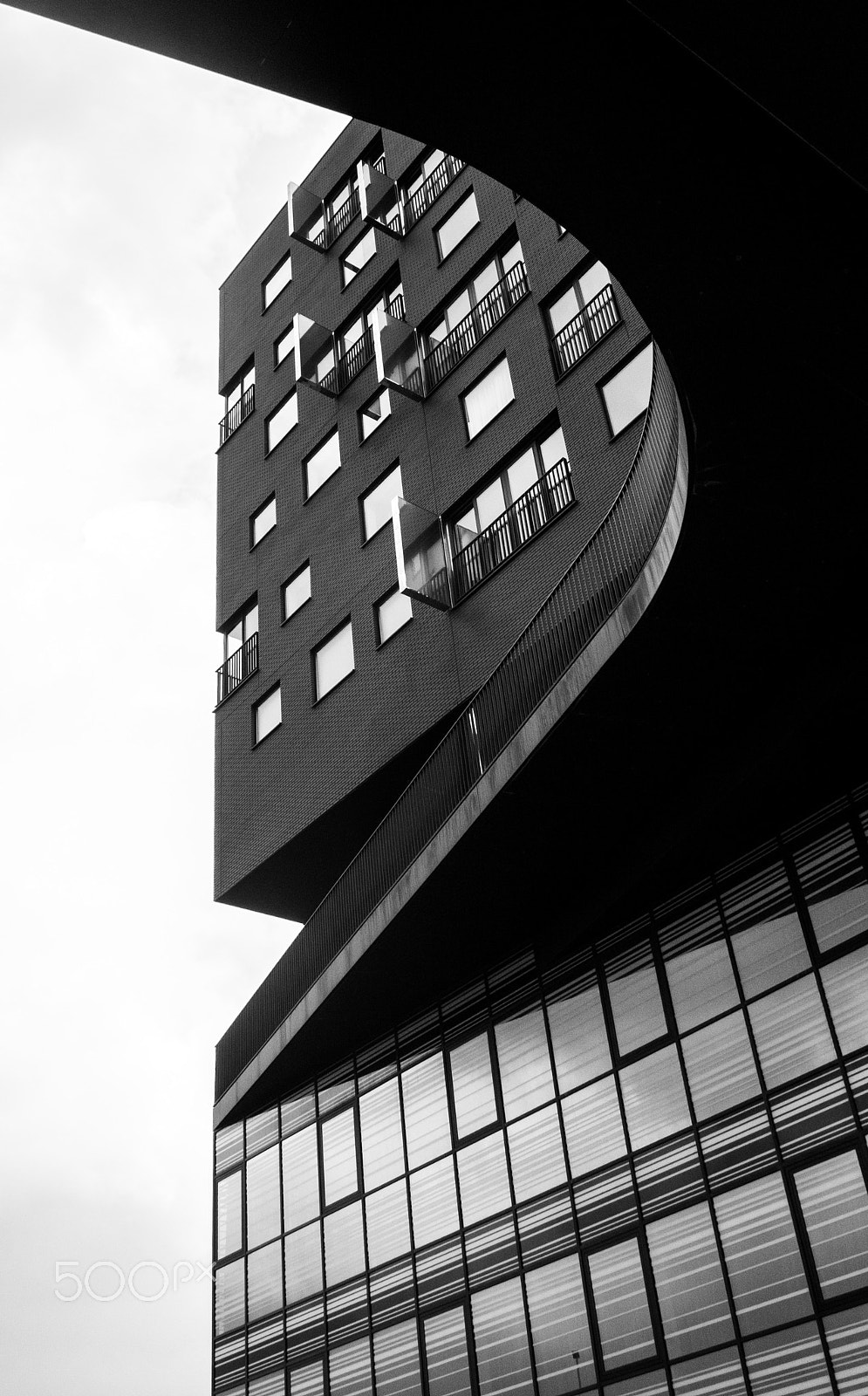 LUMIX G VARIO PZ 14-42/F3.5-5.6 sample photo. La liberté, groningen -  dominique perrault photography