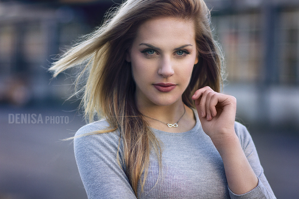 Canon EOS 7D + Canon EF 85mm F1.2 sample photo. Evelyn photography