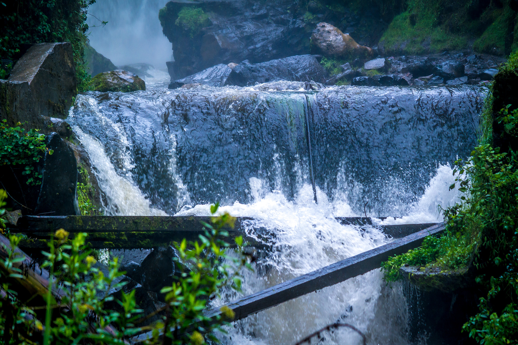 Samsung NX300 + Samsung NX 50-200mm F4-5.6 ED OIS sample photo. Waterfall 1 photography