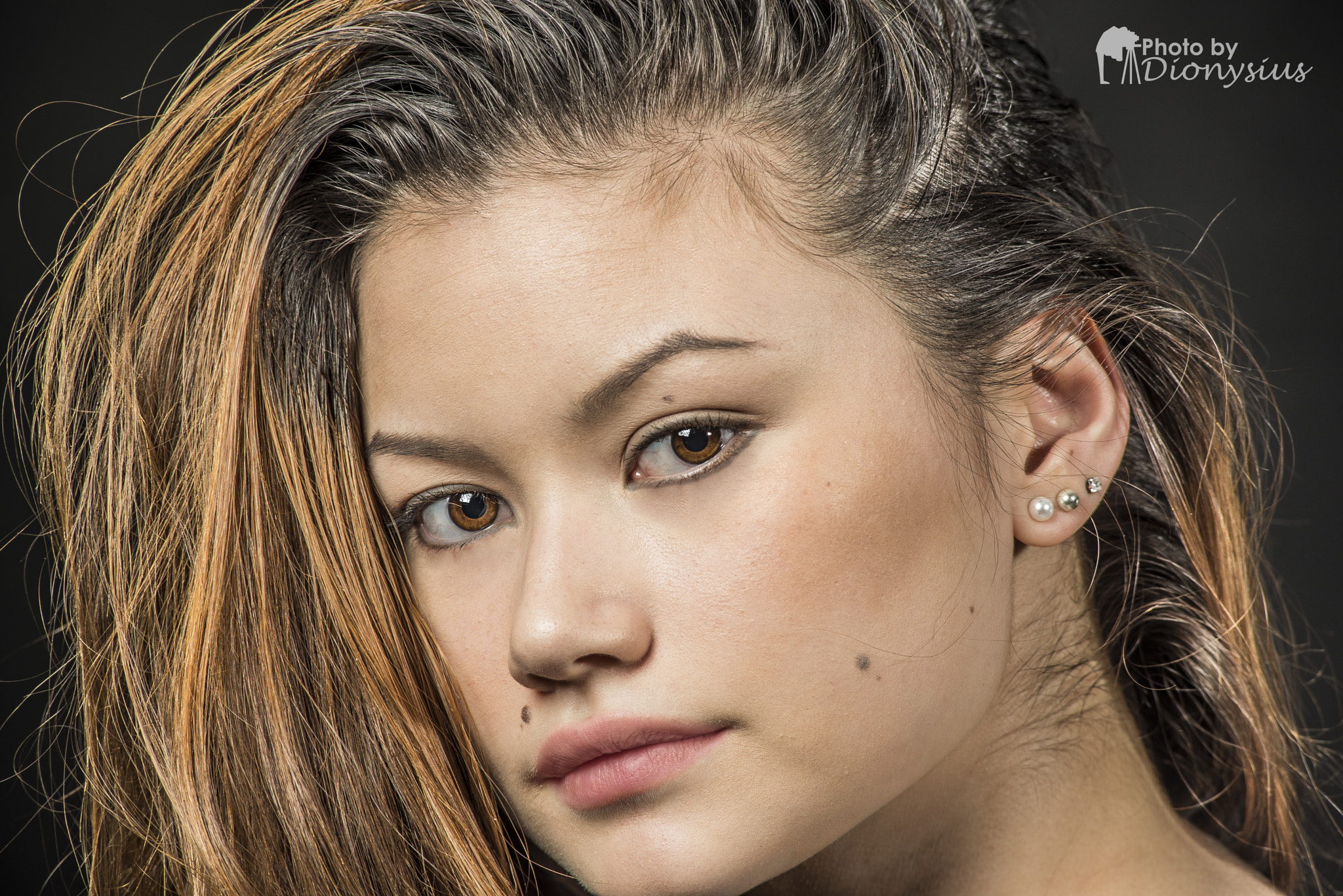 AF Zoom-Nikkor 80-200mm f/2.8 ED sample photo. Mane photography