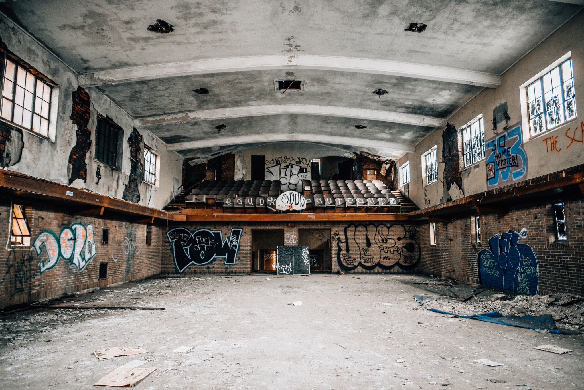 Nikon AF-S Nikkor 24mm F1.8G ED sample photo. Abandoned church photography