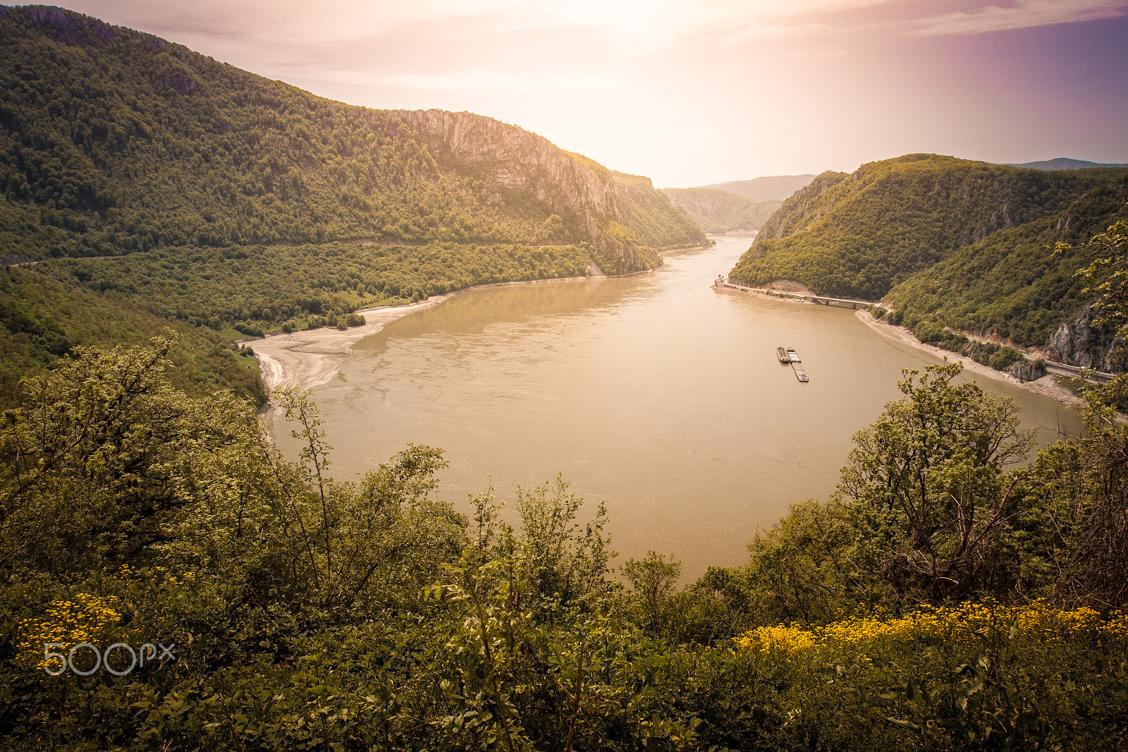 Canon EF 16-35mm F2.8L II USM sample photo. Danube river - the entrace in romania photography