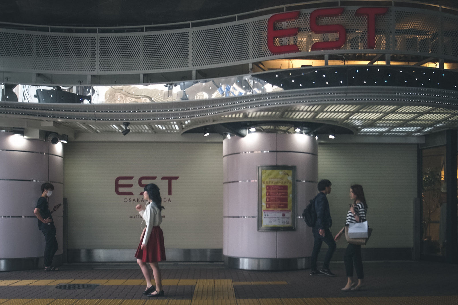 RICOH GR LENS sample photo. Est photography