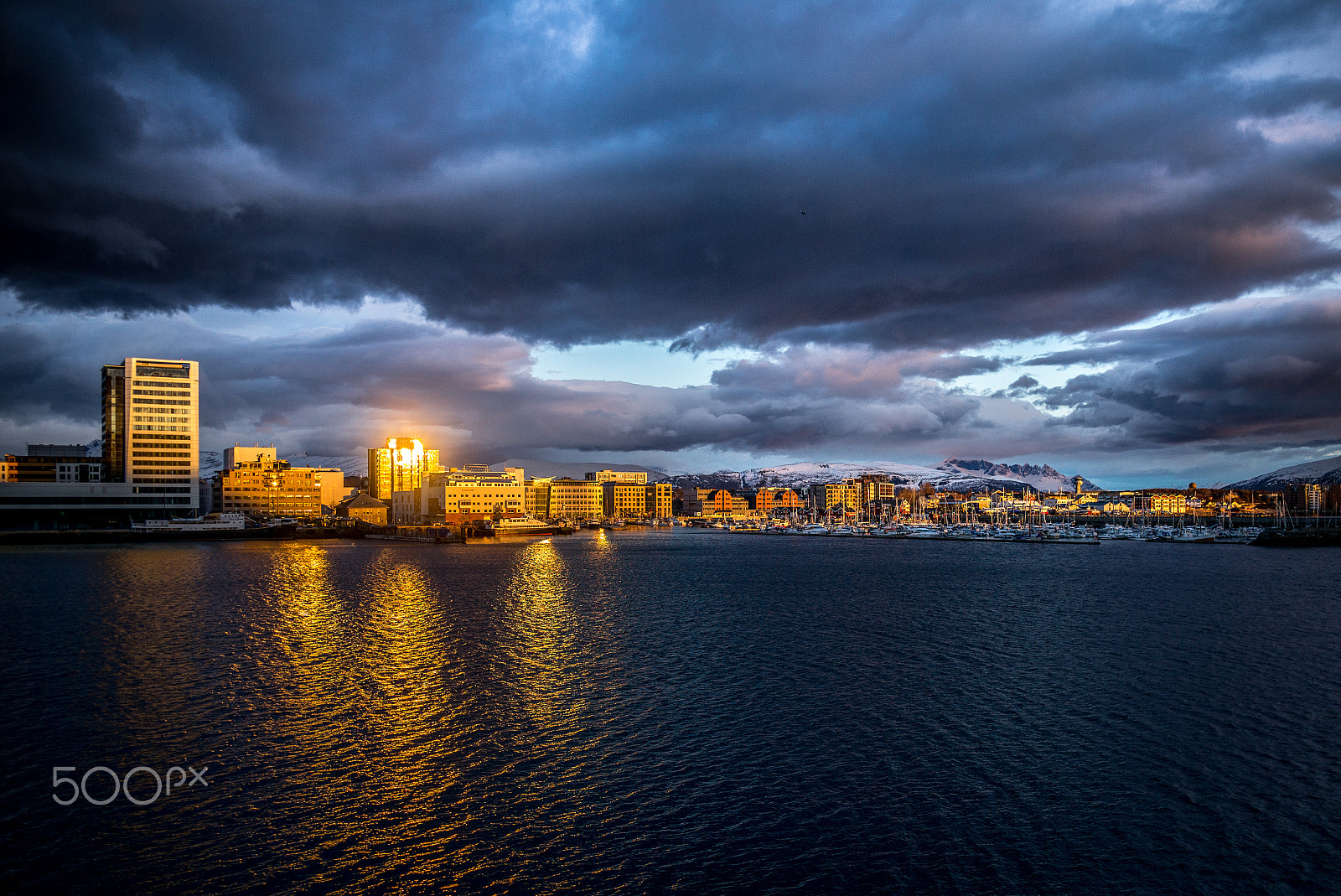 Elmarit-M 1:2.8/28 sample photo. Sunset in bodø, norway photography